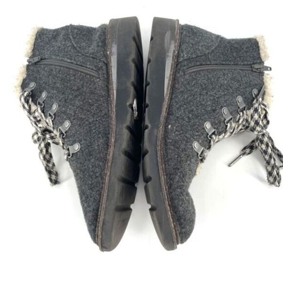 Steve Madden Flannel Fleece Lined Check Lace Up Zip Ankle Boots Size 10 Gray - Picture 3 of 10